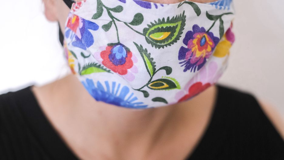 koronawirus maseczka