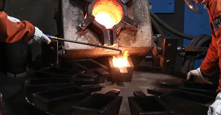 Chiński rynek metali cierpi. Ale nie przez globalne przeceny. Znikający miliard juanów