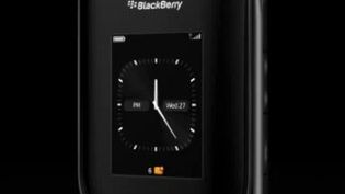 Ciekawa klapka BlackBerry Style 9670 na wideo 1
