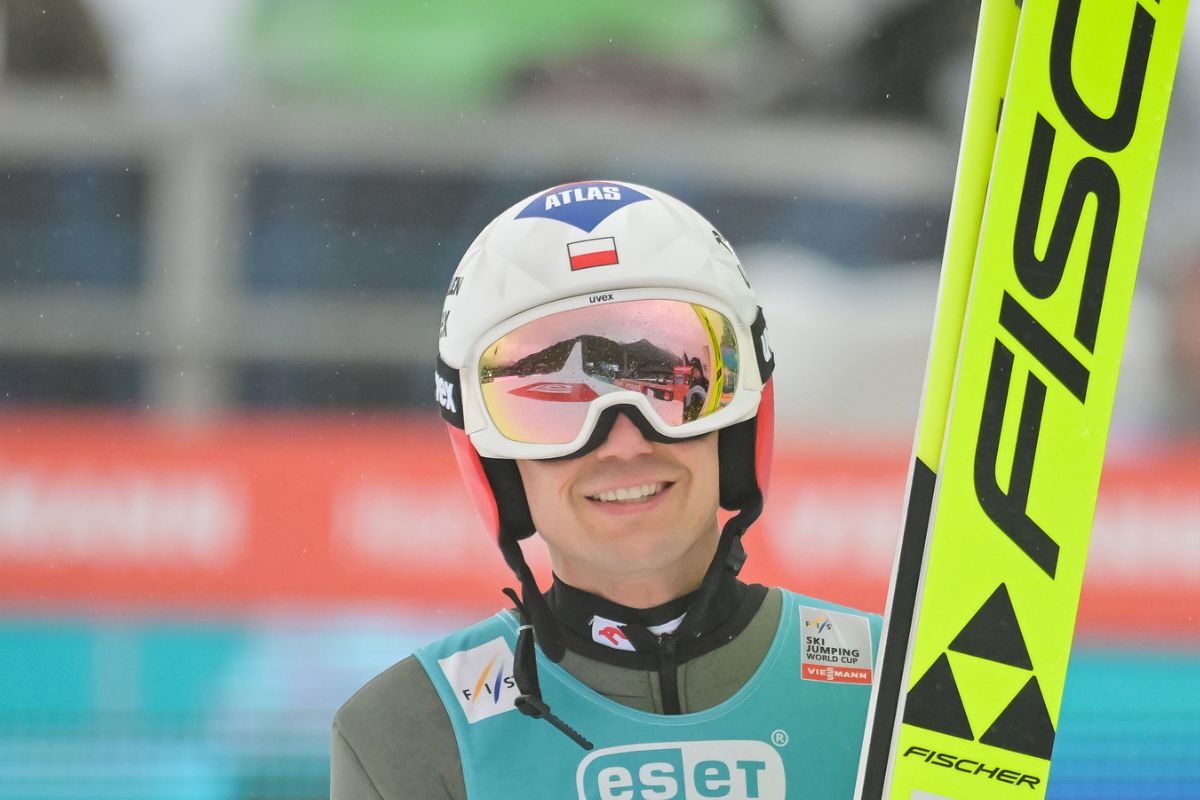 Mocny start Polaków nic nie dał. Stoch poza pierwszą dziesiątką w Lillehammer