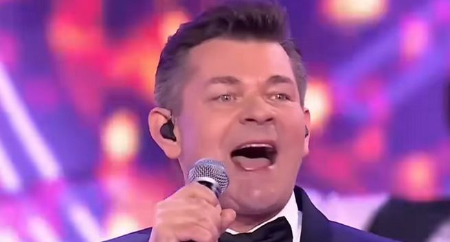 Polsat wygrał sylwestrową rywalizację. Republika przegrała z TVP