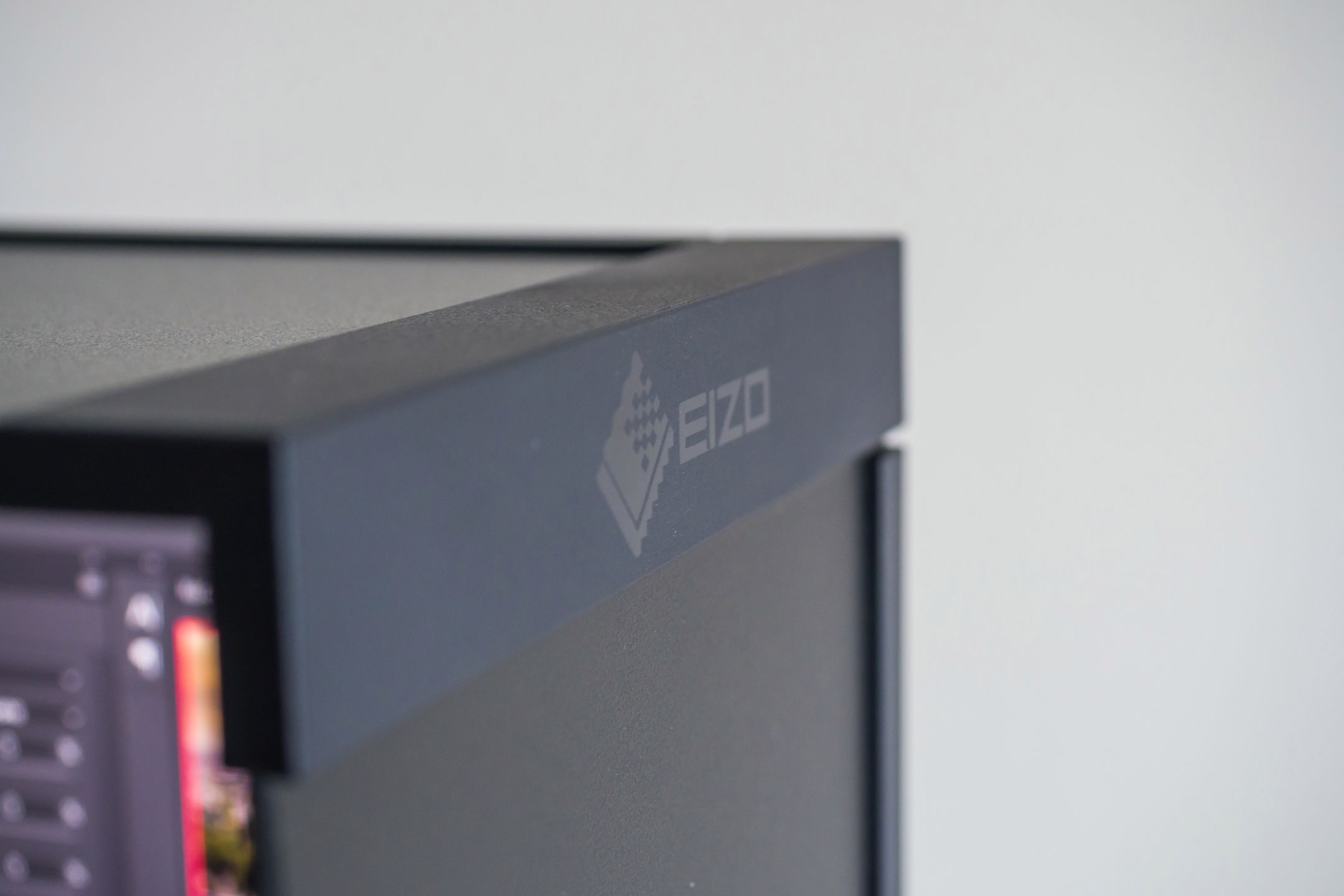 Eizo CG2420 - świetne parametry i rewelacyjne wyniki [test] 8