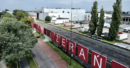 Święte miejsce fanów polskiej motoryzacji sprzedane za kosmiczne pieniądze
