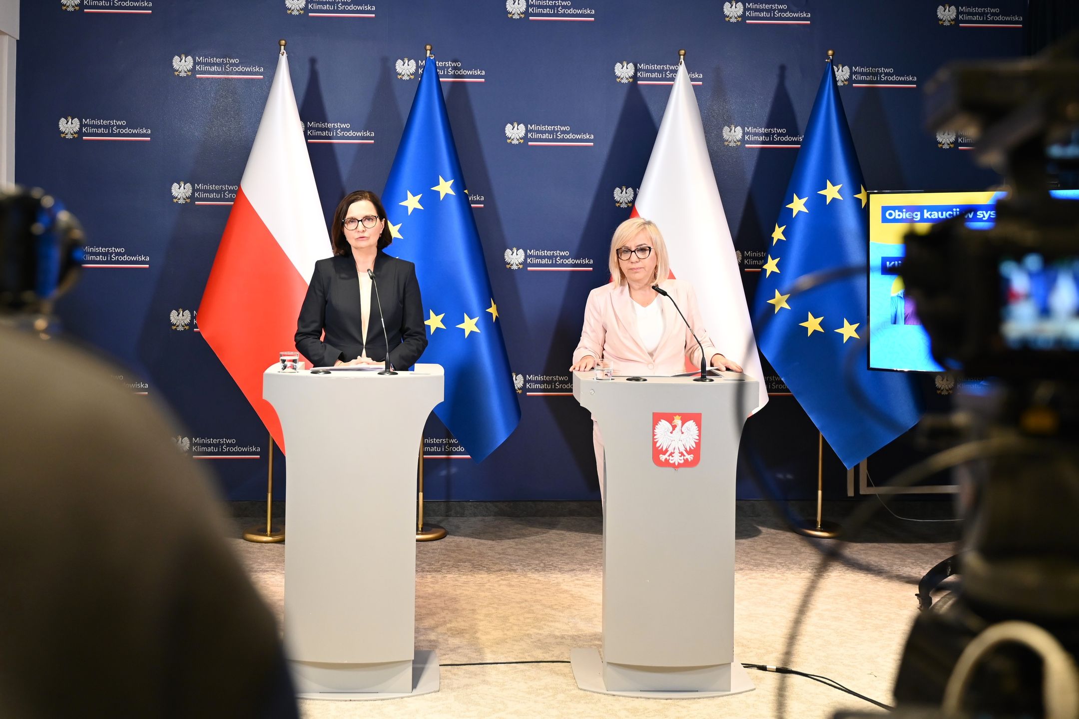 Ministra klimatu i środowiska Paulina Hennig-Kloska i wiceministra klimatu i środowiska Anita Sowińska