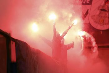 Burdy po meczu w Erywaniu. 17 kibiców Legii w areszcie