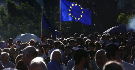 Pieniądze dla Grecji. Unia zatwierdziła kolejne 10 mld euro