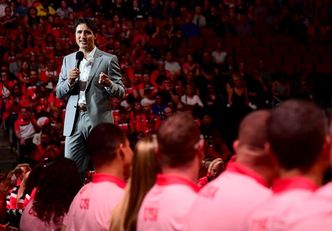 Uśmiechnięty Justin Trudeau przemawia na Invictus Games (ZDJĘCIA)