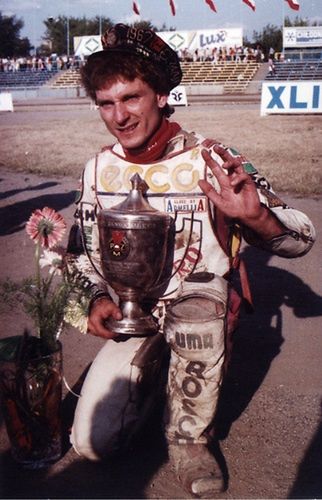 Sławomir Drabik po zdobyciu tytułu IMP w 1991 roku (fot. Karol Zagził)