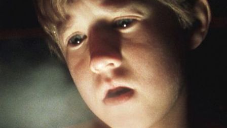 Haley Joel Osment jako Cole Sear w 'Szóstym zmyśle'