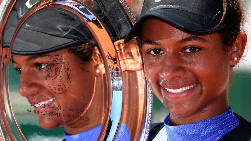 Getty Images / Alex Pantling / Na zdjęciu: Whitney Osuigwe wygrała juniorskiego Rolanda Garrosa 2017