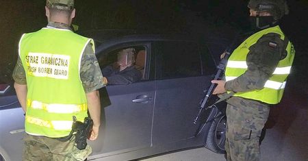 To ich zatrzymano tuż po północy. Szczegóły akcji SG
