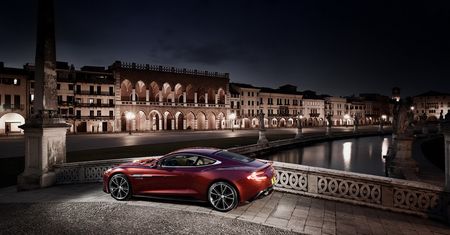 2013 Aston Martin Vanquish - uczta dla oczu [galeria]
