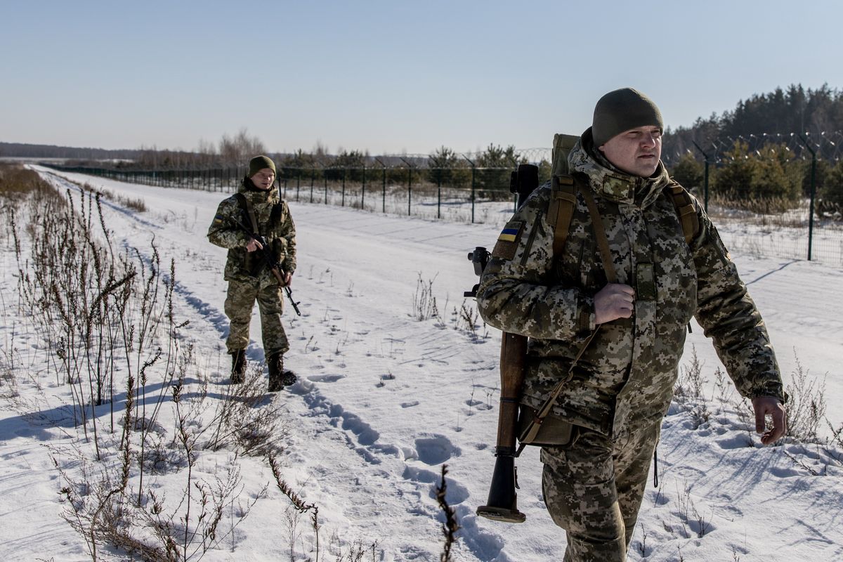 Ukraiński patrol na granicy z Białorusią