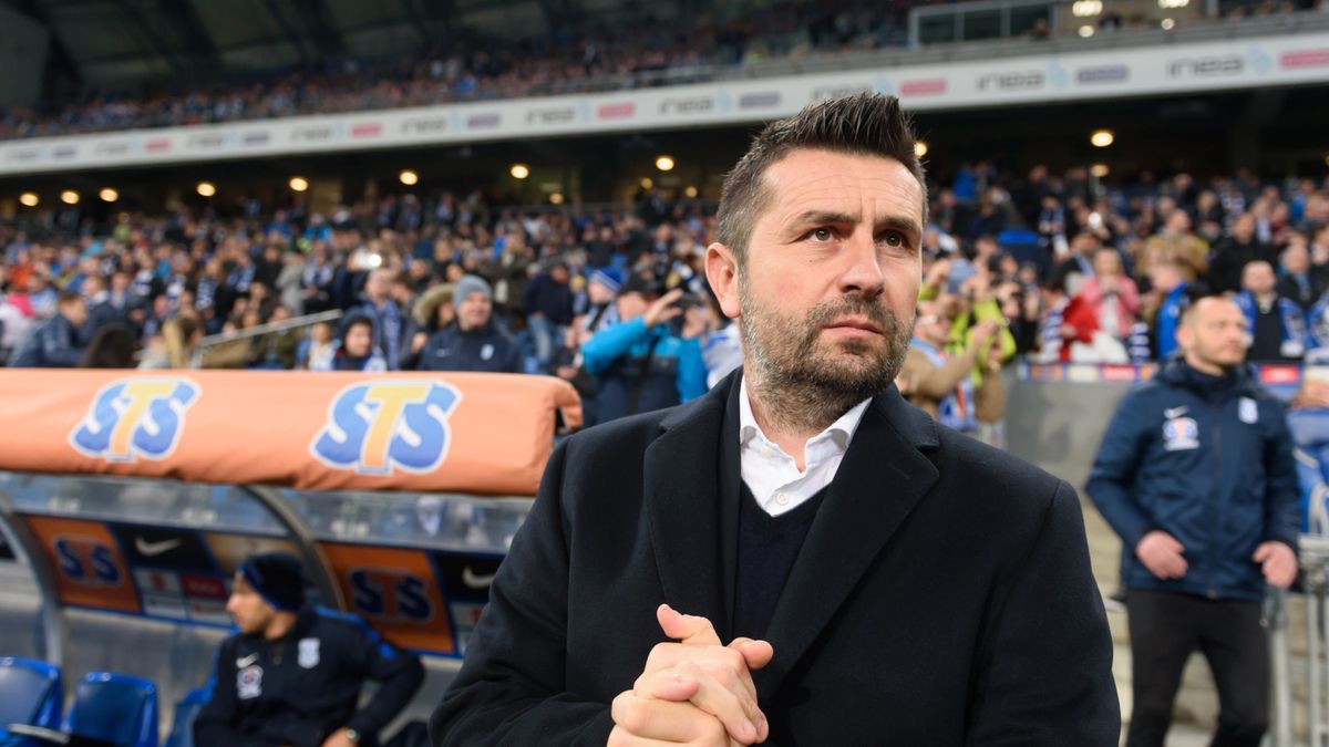 PAP / Jakub Kaczmarczyk / Na zdjęciu: Trener Nenad Bjelica