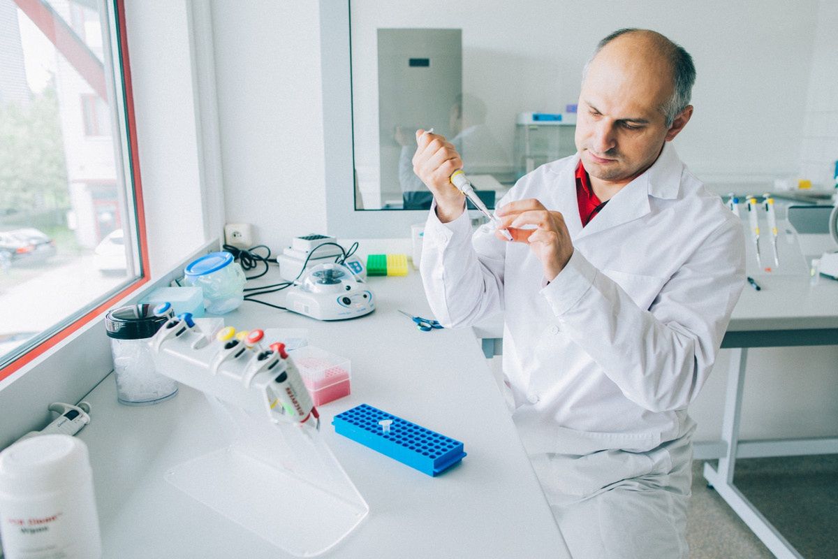 Szczepionka na COVID. Dobre wiadomości z USA. Wiemy, na ile dawek może liczyć Polska