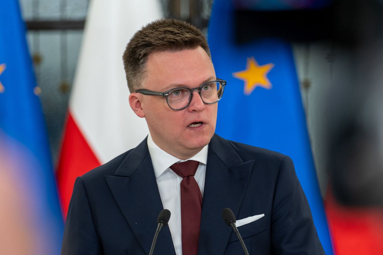 Szymon Hołownia zmienił zdanie ws. CPK. "Polska potrzebuje takiego lotniska"
