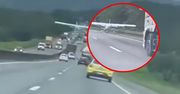 Wylądował na autostradzie. Nagranie mrozi krew w żyłach