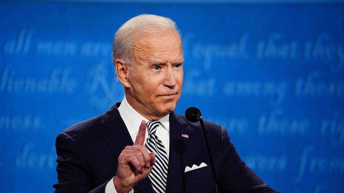 Joe Biden już teraz chce przejąc walkę z pandemią.