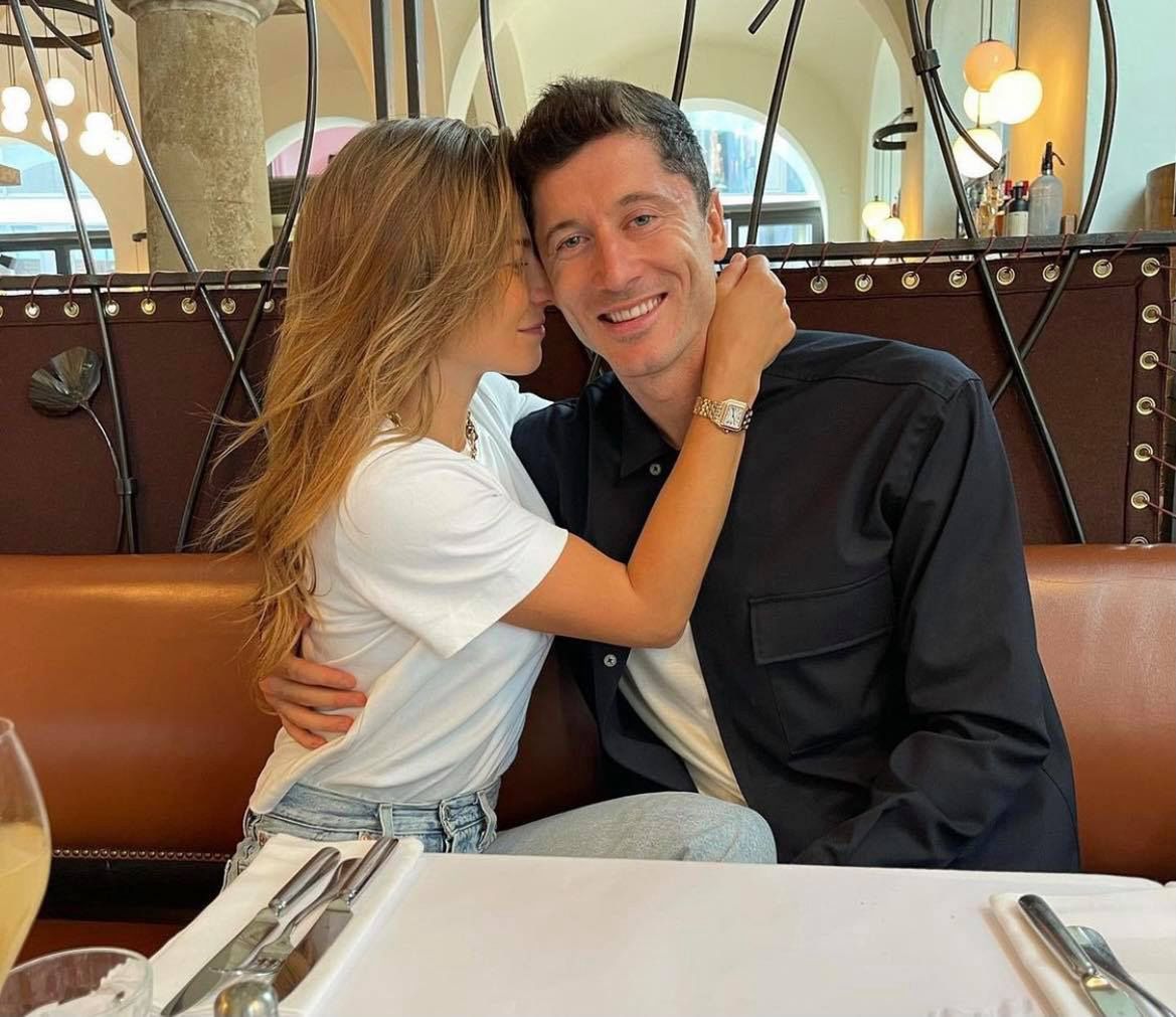 Anna i Robert Lewandowscy idą na randkę
