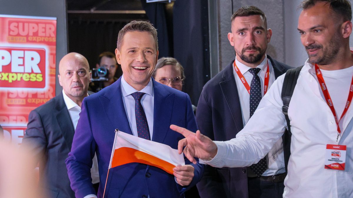 Rafa� Trzaskowski
Warszawa, 28.04.2025. Wybory Prezydenta RP 2025 - kampania.  Kandydat KO w zbli�aj�cych si� wyborach prezydenta RP, prezydent Warszawy Rafa� Trzaskowski po debacie prezydenckiej "Super Expressu", 28 bm. w Studio ZPR Media w Warszawie. (mr) PAP/Rafa� Guz
Rafa� Guz
Debata prezydencka, kampania, kandydaci, polityk, polityka, Super Expressu, wybory, Wybory Prezydenta RP 2025, 13 kandydat�w, debata, prezydencka, przedwyborcza, wszystkich kandydat�w, wyborcza