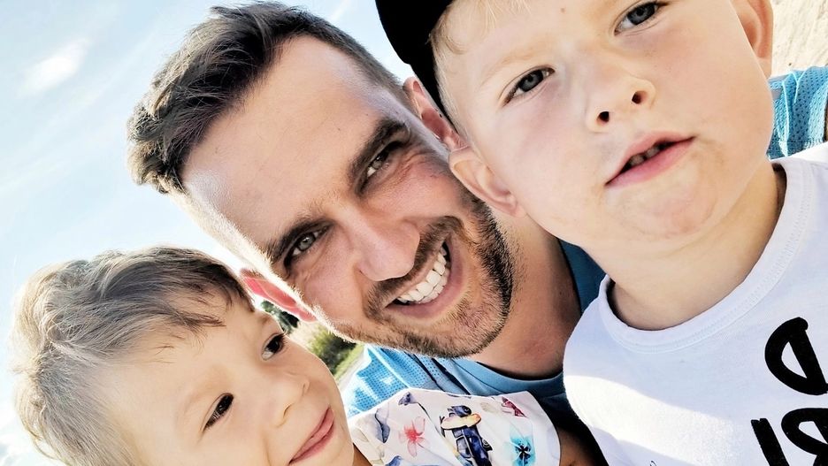 Lekarz zaszczepił dzieci przeciw COVID-19. Dr Łukasz Durajski: Nie wyobrażam sobie, żeby nie skorzystać z takiej okazji