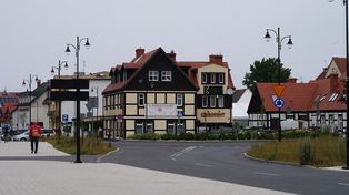 Ustka: Sezon turystyczny ujawnia problem z parkowaniem dla osób niepełnosprawnych