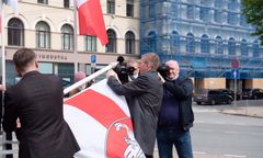 Awantura o flagę. Białoruś wydala łotewskich dyplomatów. Łotwa odpowiada