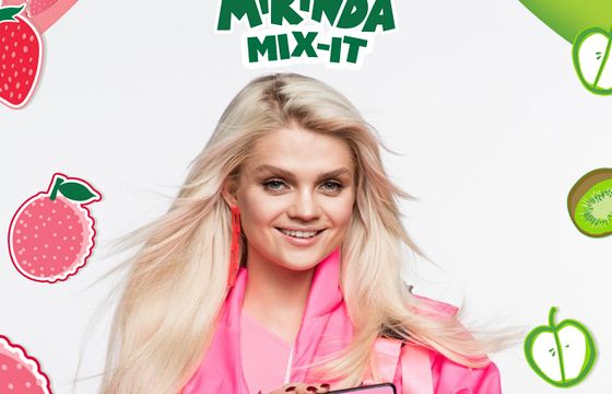 Mirinda reklamowana w teledysku Margaret (wideo)