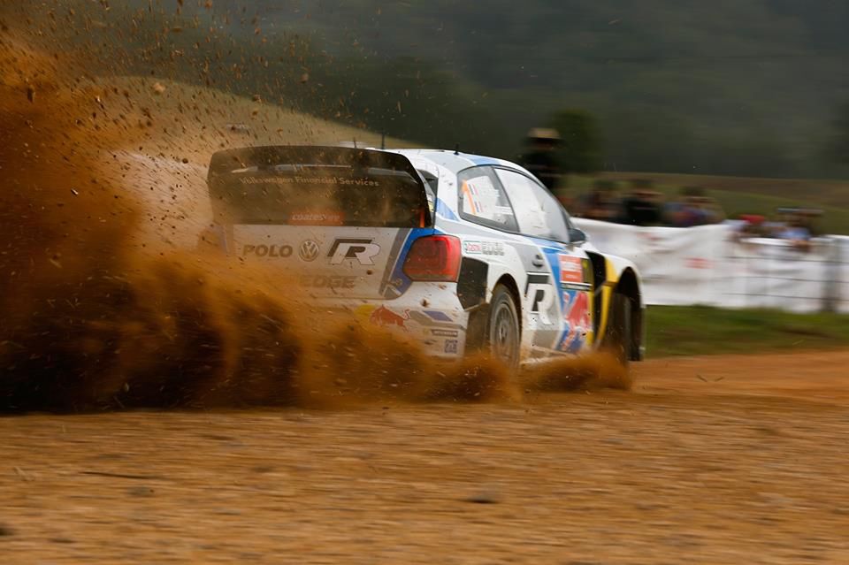 Ogier liderem, Kubica z dużymi problemami – Rajd Australii