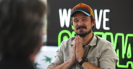 Dawid Ogrodnik odnalazł wiarę. Wybitny aktor szczerze o Kościele