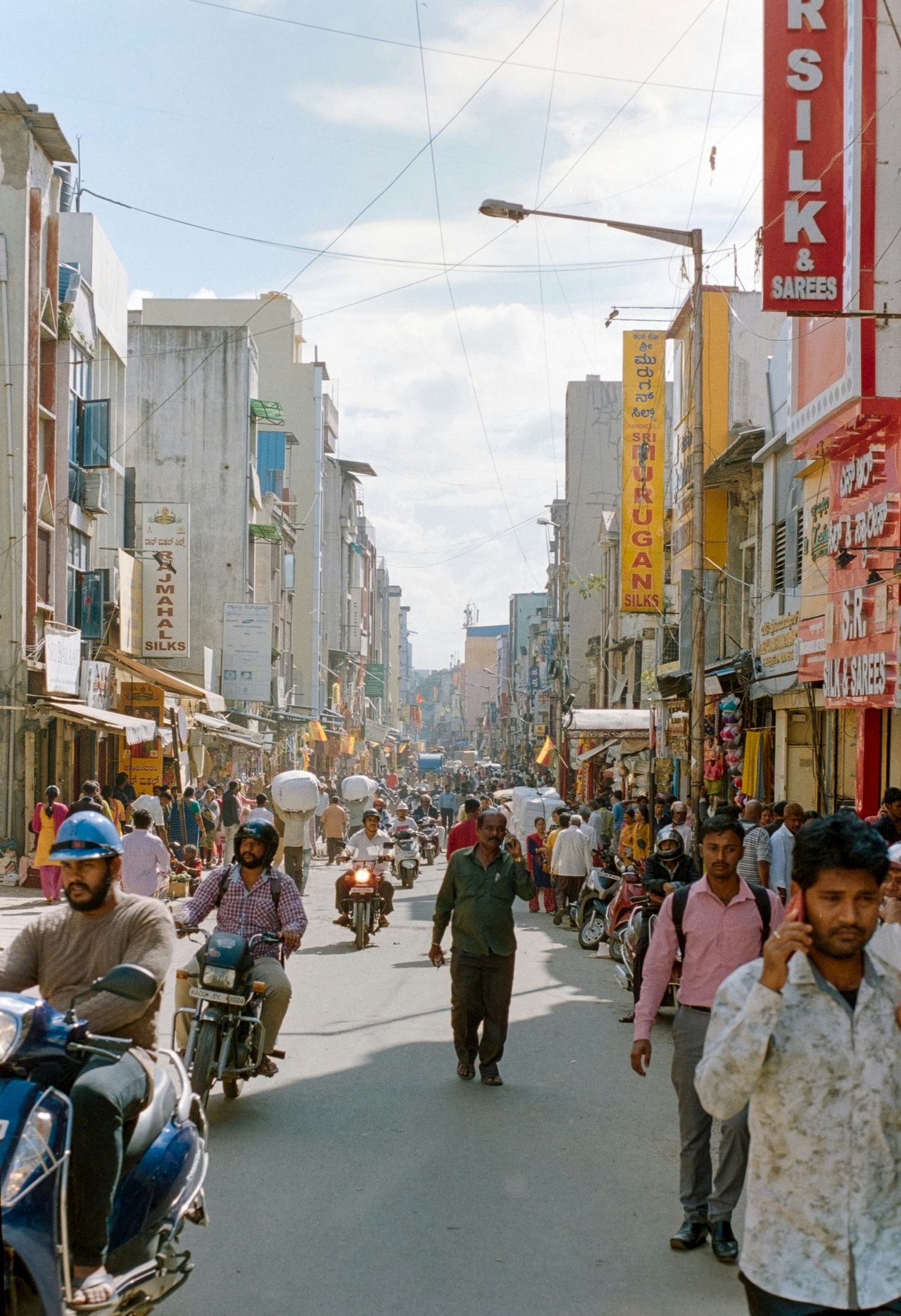 Indie kuszą Paryż niższymi podatkami: dywidendy dla Renault, L’Oréala i Sanofi tańsze o połowę