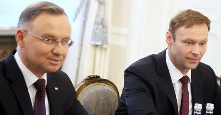 "Prezydent obnażył intencje". Mastalerek komentuje ruch Hołowni