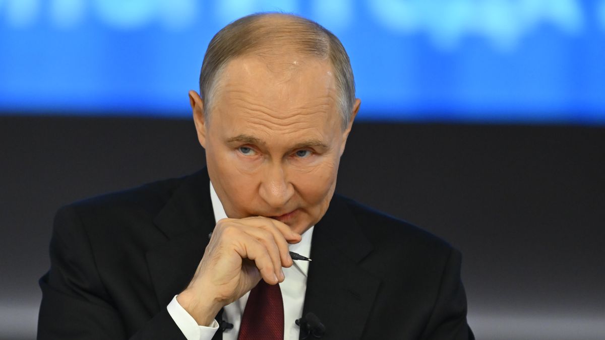 Władimir Putin gra na czas?