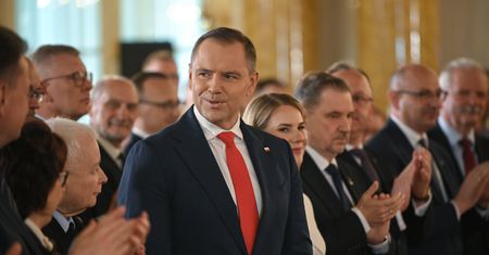 Nawrocki chce zwolnić z podatku rodziców. Mówi, skąd weźmie pieniądze