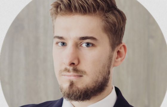 Michał Piotrowski z Advisors przechodzi do Stars