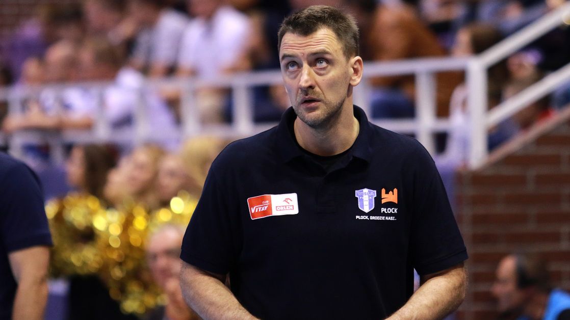 Materiały prasowe / CHROBRY GŁOGÓW / ARTUR STARCZEWSKI / Na zdjęciu: Piotr Przybecki