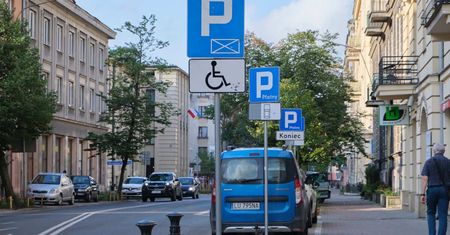 Będzie trudniej uniknąć opłaty za parkowanie. E-kontrola w Lublinie coraz bliżej. Za obsługę SPP odpowie miejska spółka