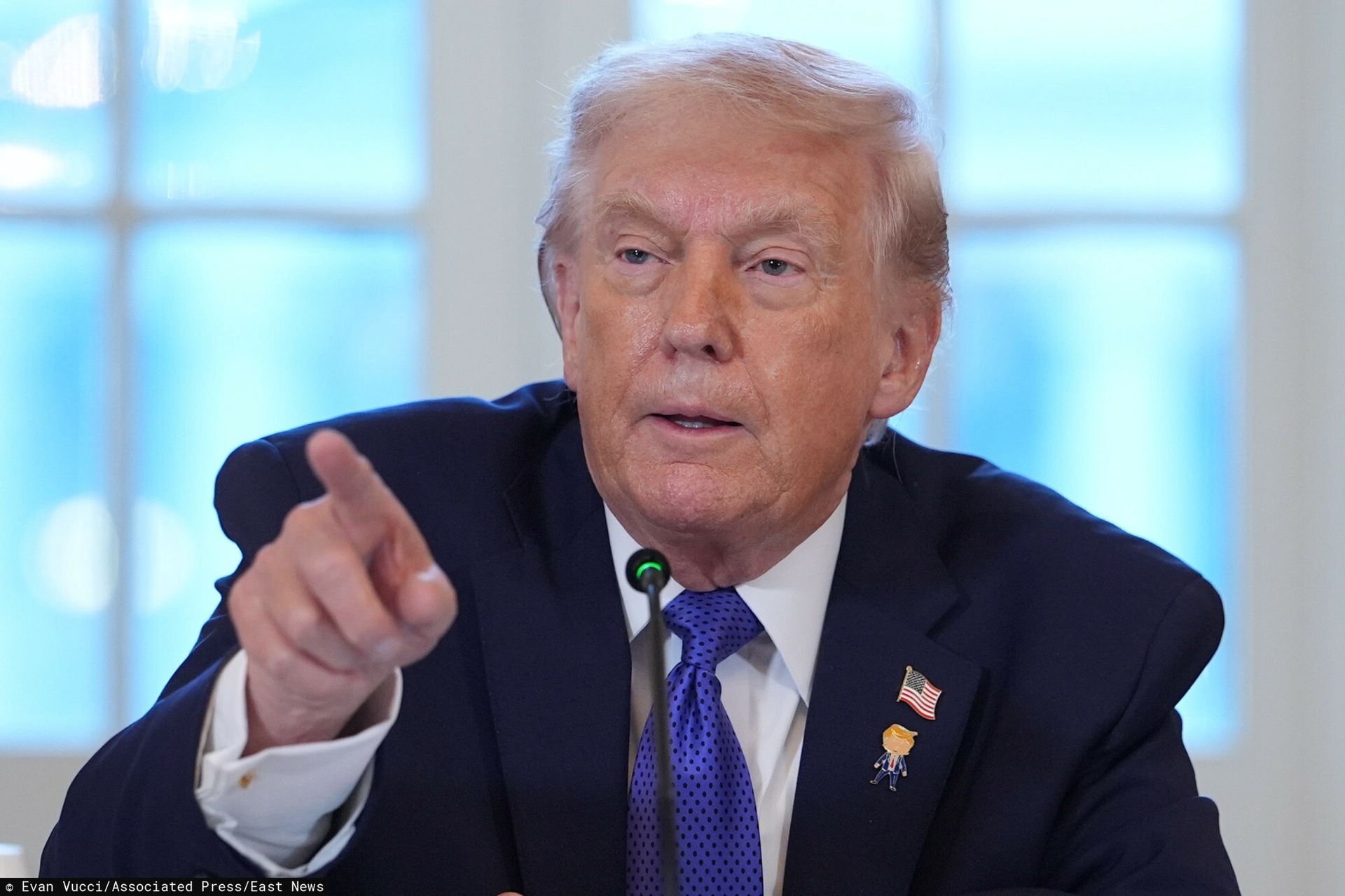 wiadomości,aktualności,WP Wiadomości Media: Trump wydał rozkaz przygotowania inwazji na Grenlandię