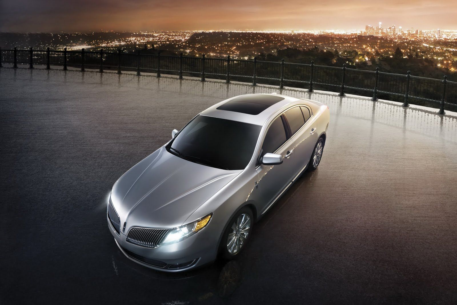 Lincoln MKS