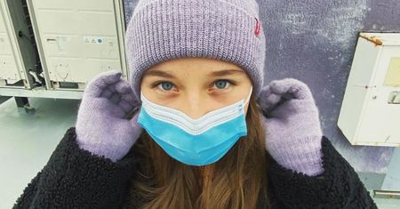 Córka Pawła Królikowskiego po dwóch dawkach szczepionki. Miała do tego prawo