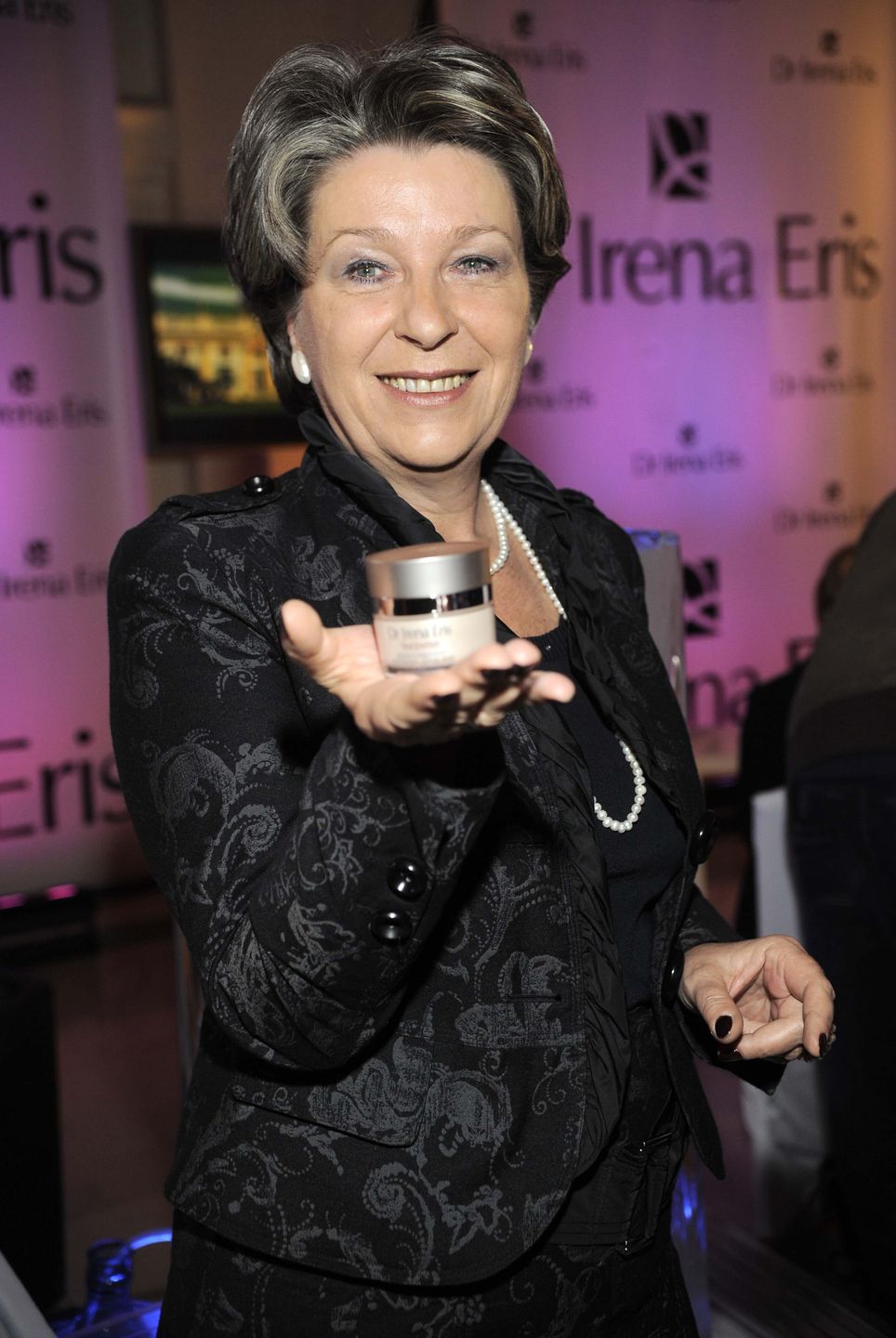 Irena Eris