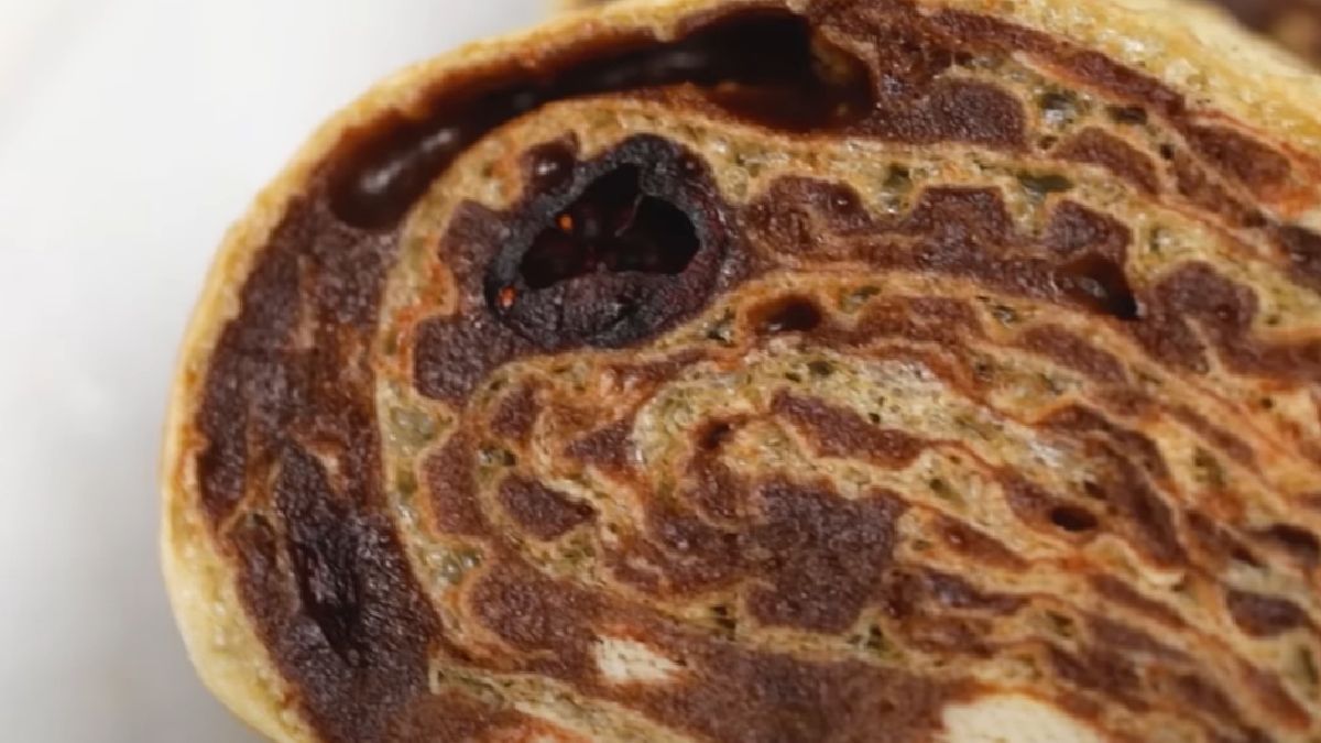 Rolada waflowa pokrojona