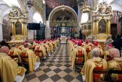 Rozdział państwo-Kościół? Senyszyn: Trzeba zlikwidować przywileje podatkowe