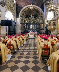 Rozdział państwo-Kościół? Senyszyn: Trzeba zlikwidować przywileje podatkowe
