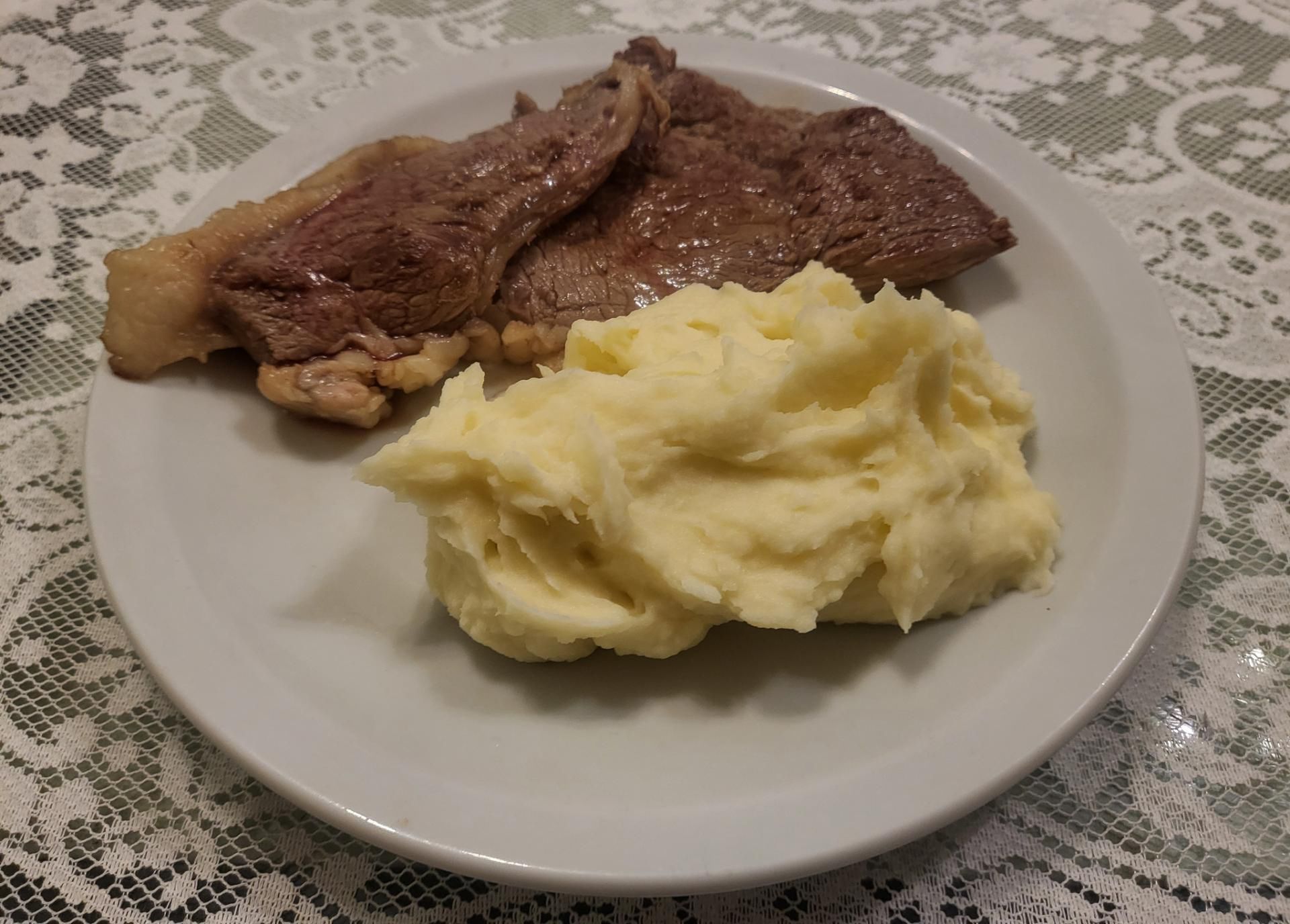 Ekspert zaleca, by masło w puree zastąpić oliwą