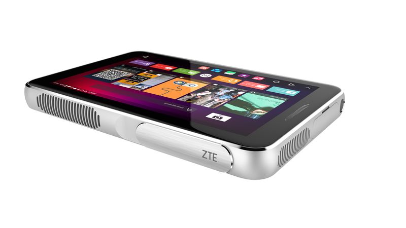 ZTE zaprezentowało 8-calowy... laserowy projektor mobilny 1