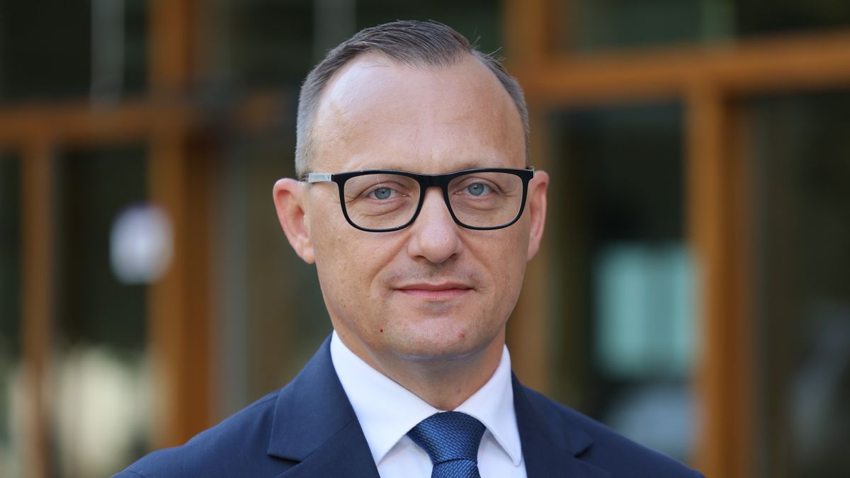 Polski nie ma w Waszyngtonie. Leśkiewicz o "polityce w krótkich spodenkach"