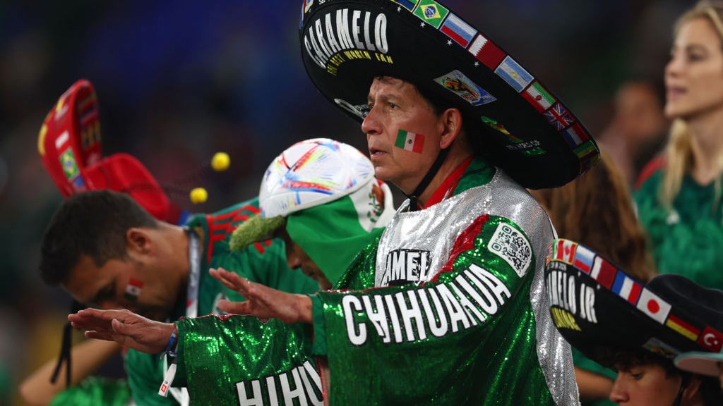 Getty Images / Chris Brunskill/Fantasista / Na zdjeciu: Kibice reprezentacji Meksyku