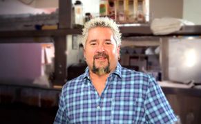 Food Network HD Kulinarne podróże z Guyem Fierim