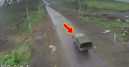 Prosto w kierowcę. Ukraiński dron ścigał rosyjską ciężarówkę